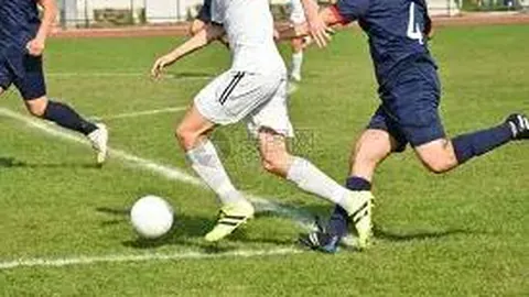 NBA赛况：里萨谢创生涯得分新高36分，字母哥贡献31分9板，老鹰大胜雄鹿145-124